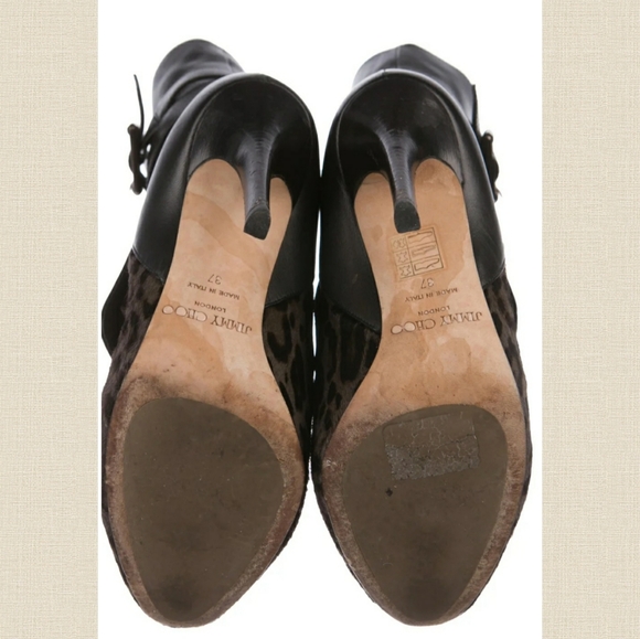 Boots - Picture 5 of 10